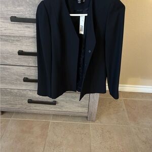 Ellen Tracy Women's Dark Blue Blazer